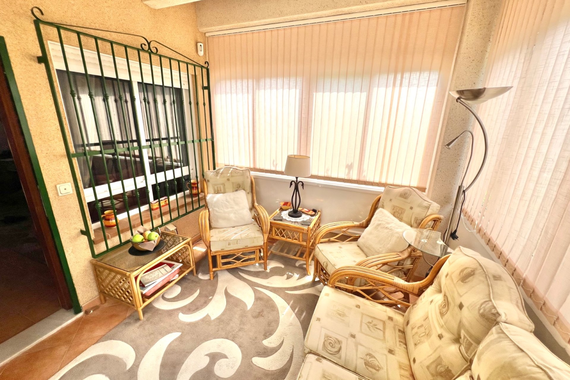 Resale - Semi Detached Villa - La Marina
