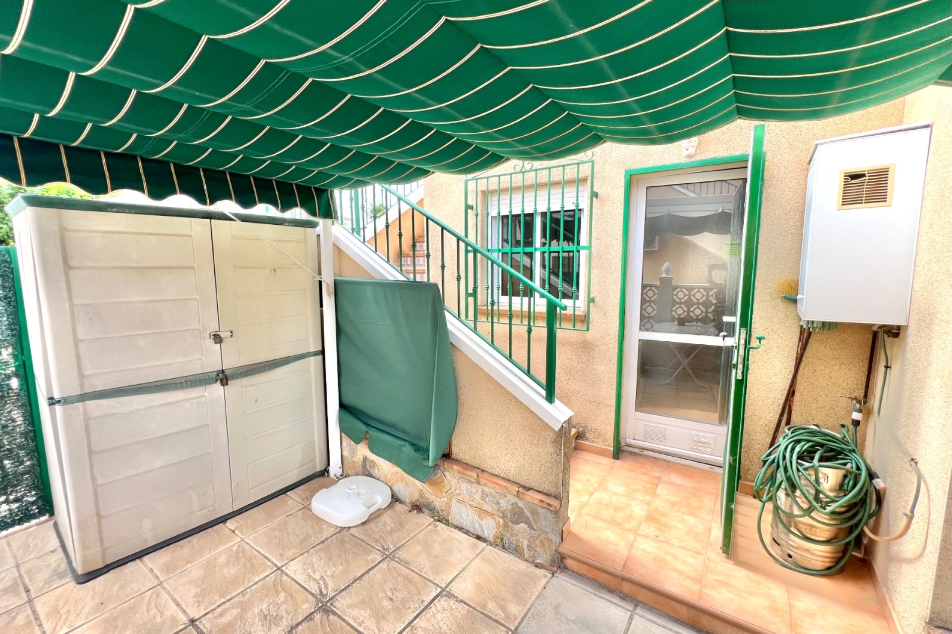 Resale - Semi Detached Villa - La Marina