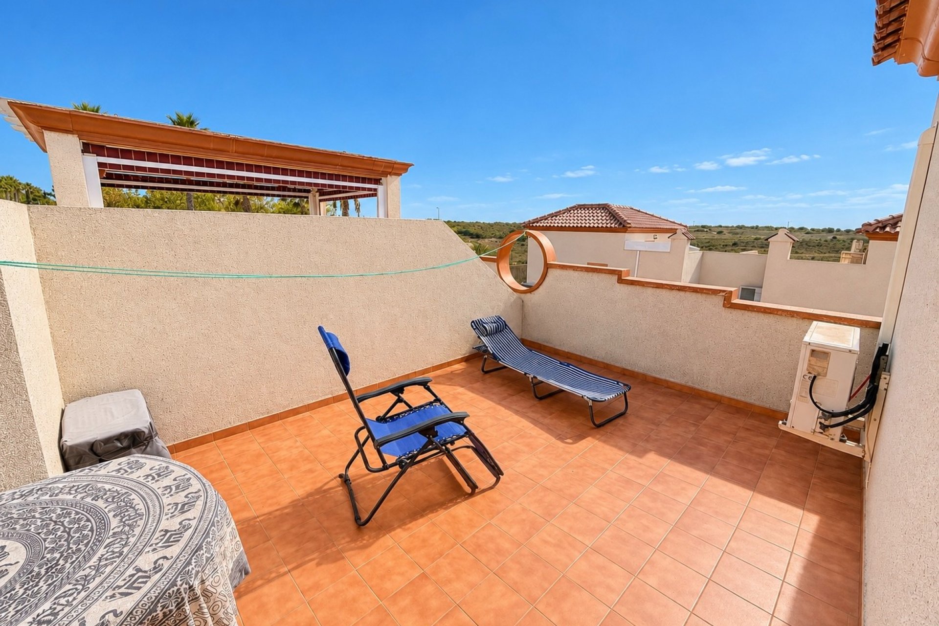 Resale - Semi Detached Villa - La Marina