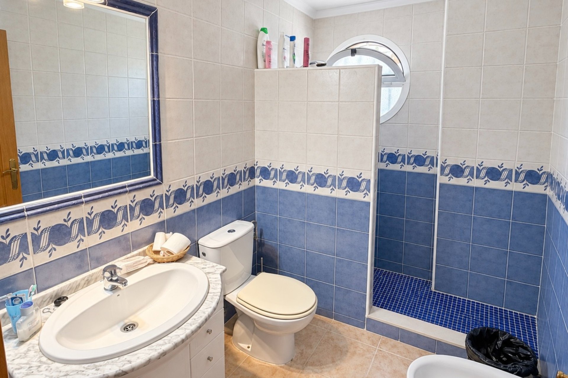 Resale - Semi Detached Villa - La Marina