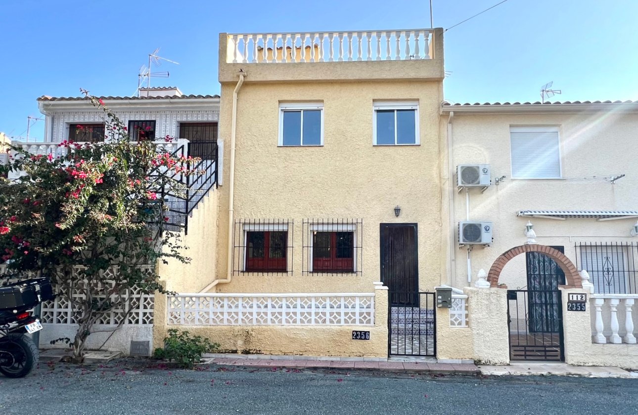 Resale - Terraced house - La Marina