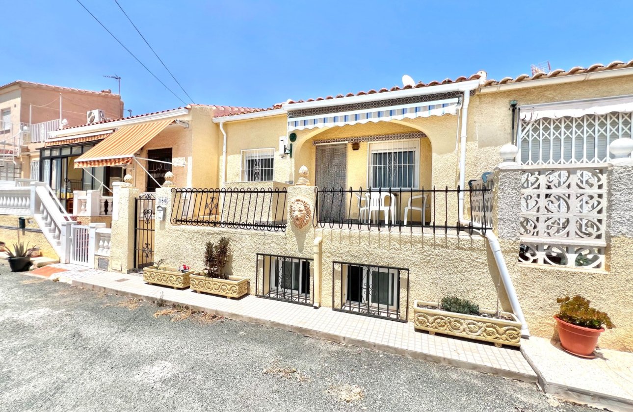 Resale - Terraced house - La Marina