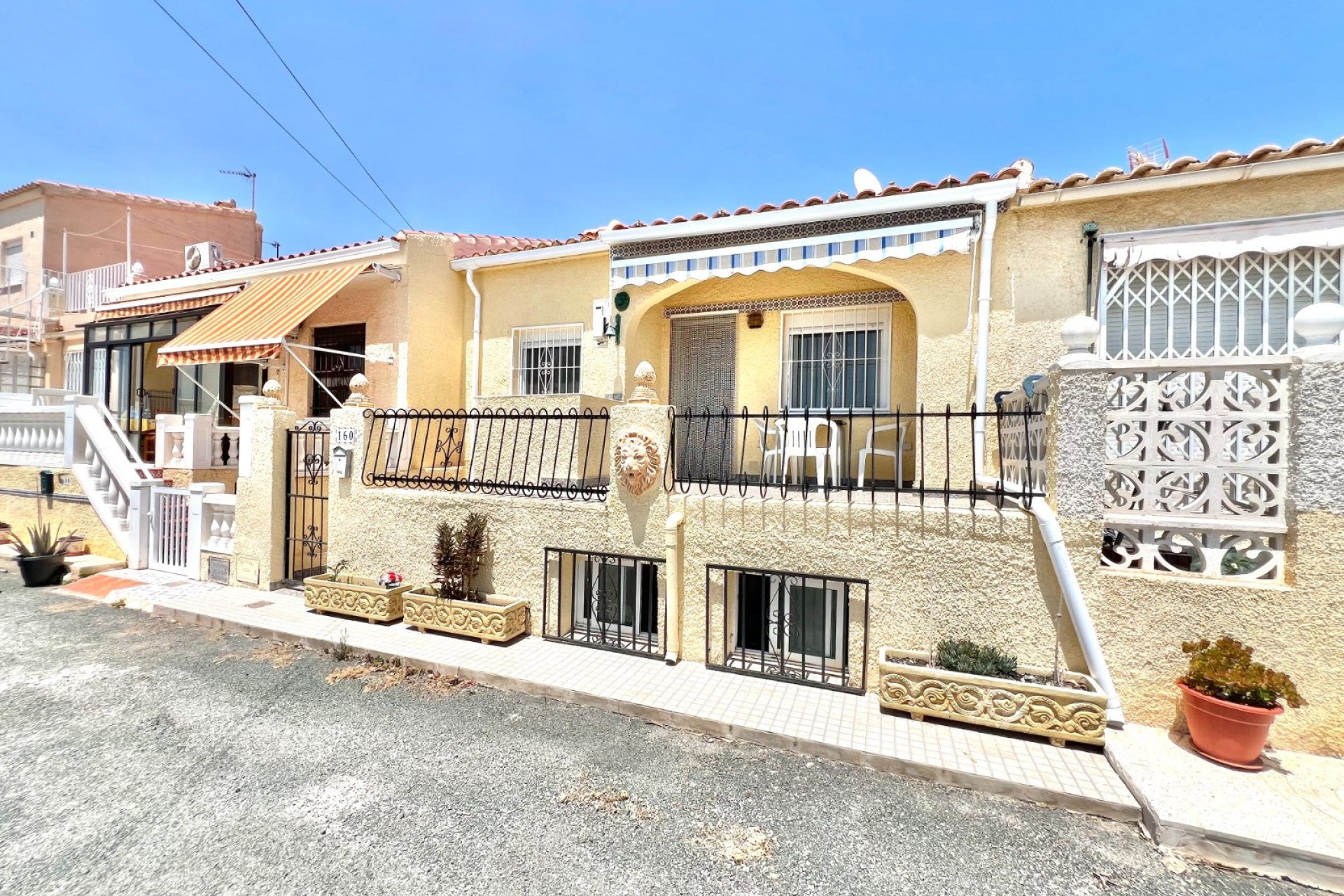 Resale - Terraced house - La Marina