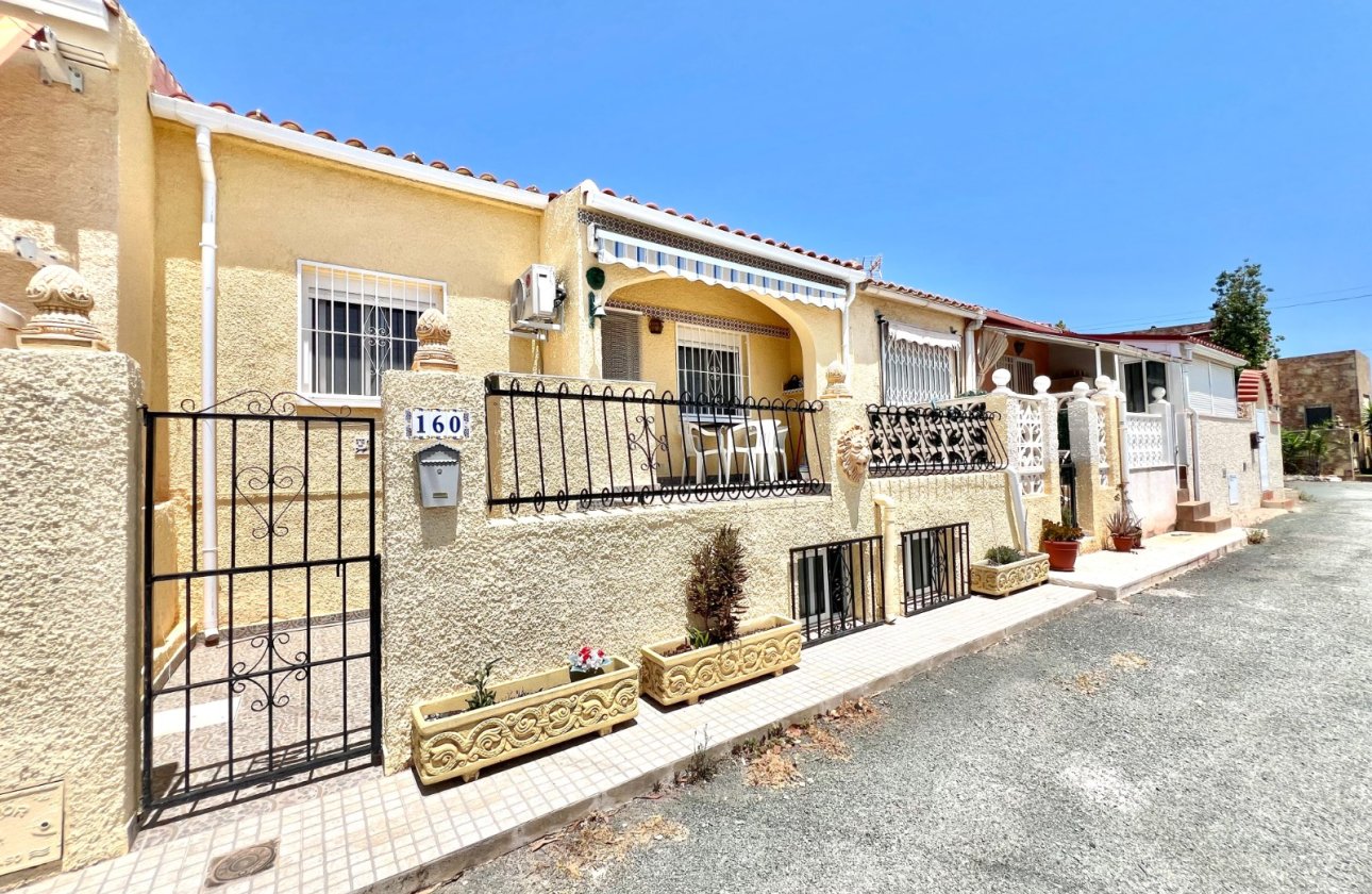 Resale - Terraced house - La Marina