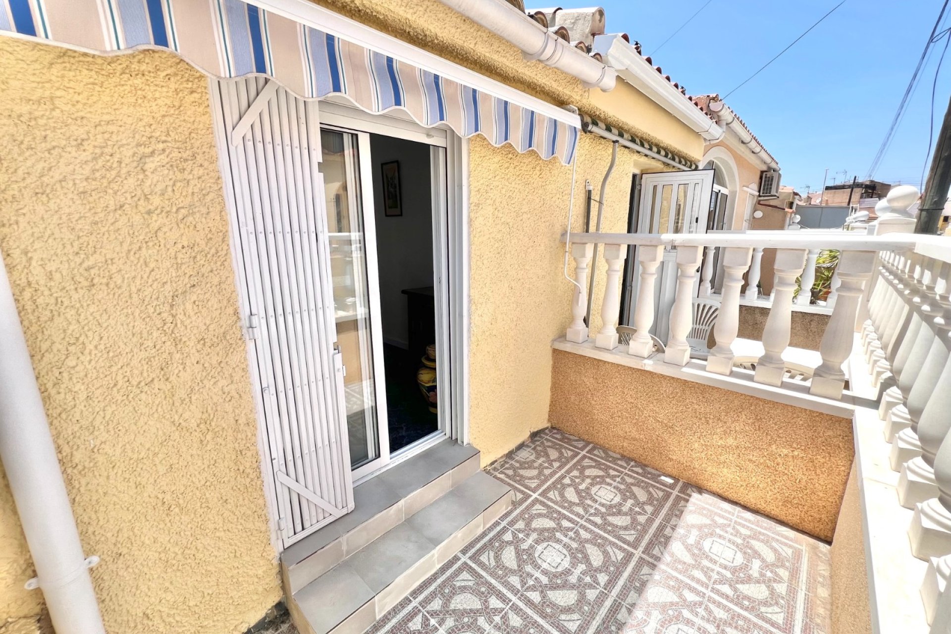 Resale - Terraced house - La Marina