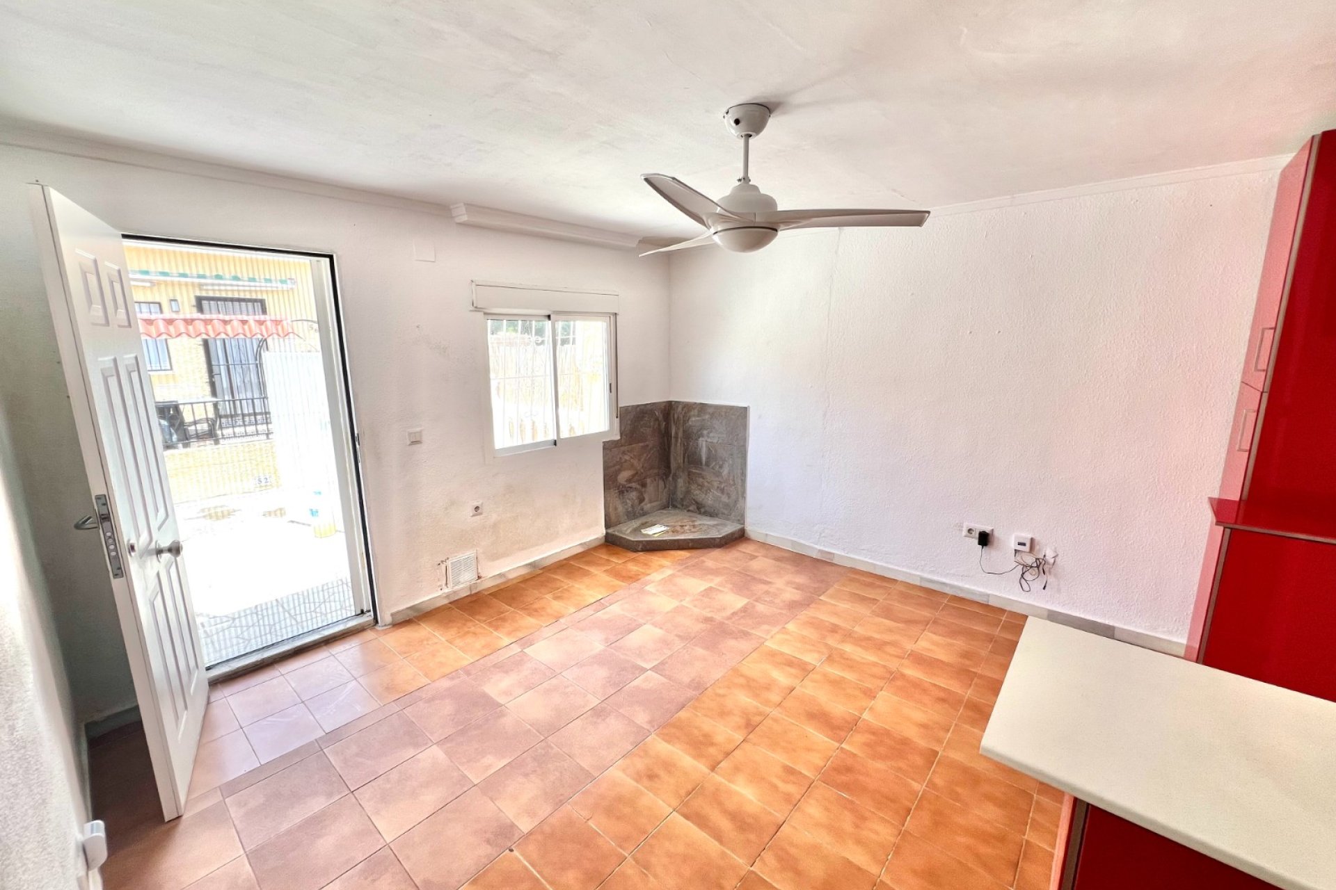 Resale - Terraced house - La Marina