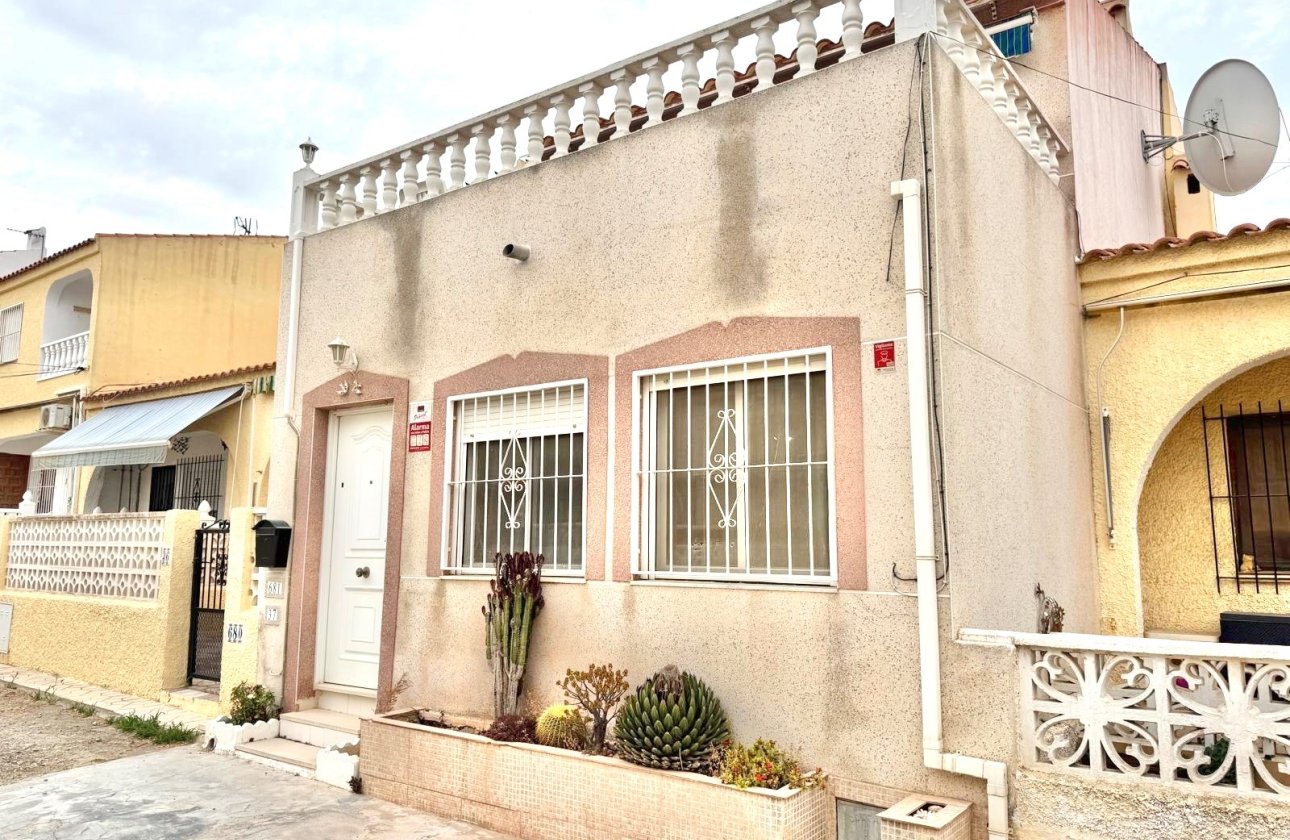 Resale - Terraced house - La Marina