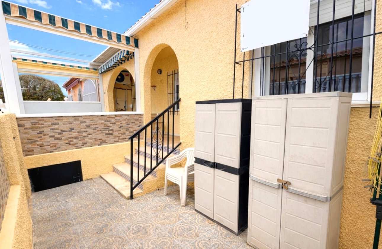 Resale - Terraced house - La Marina