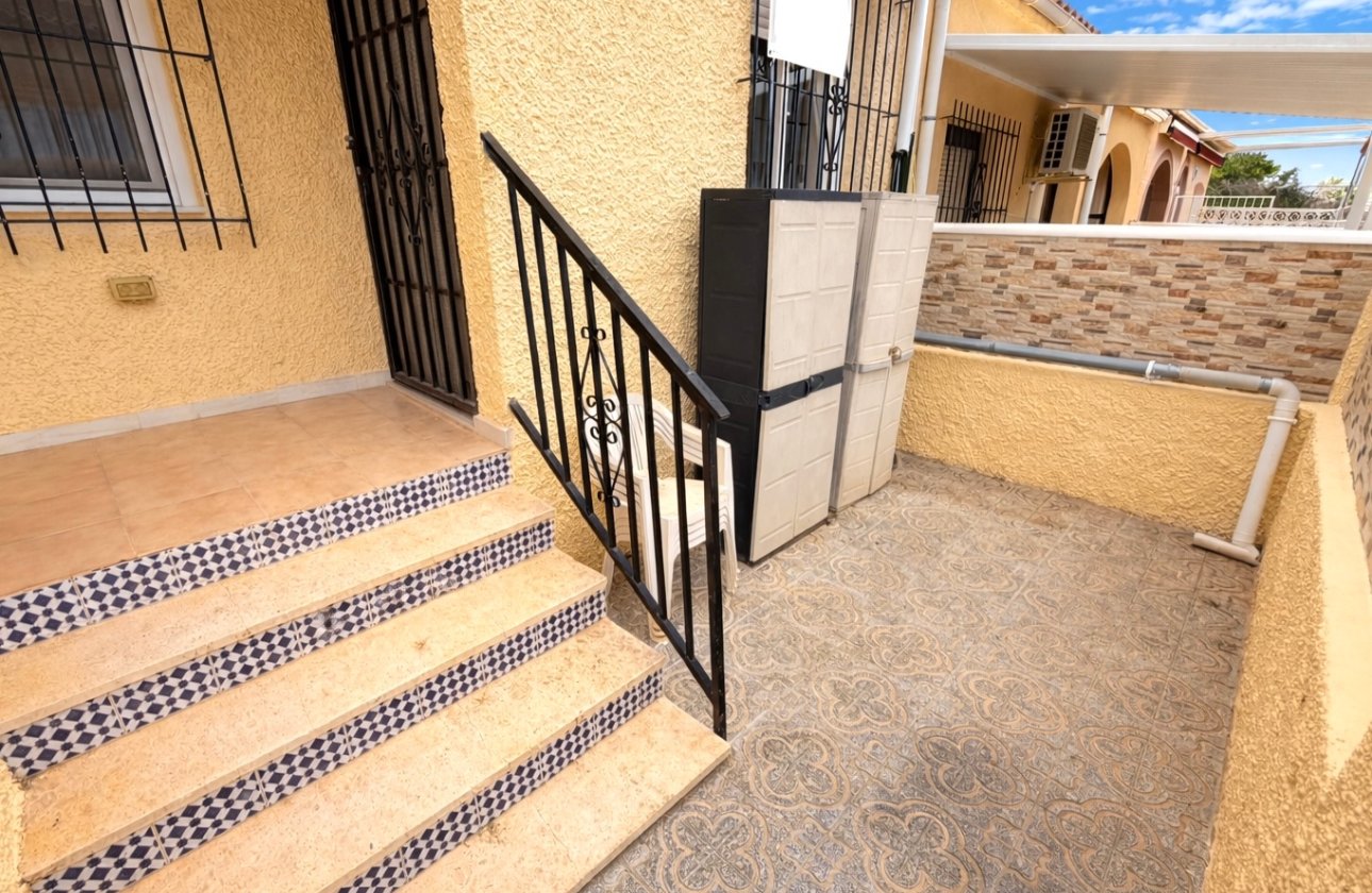 Resale - Terraced house - La Marina