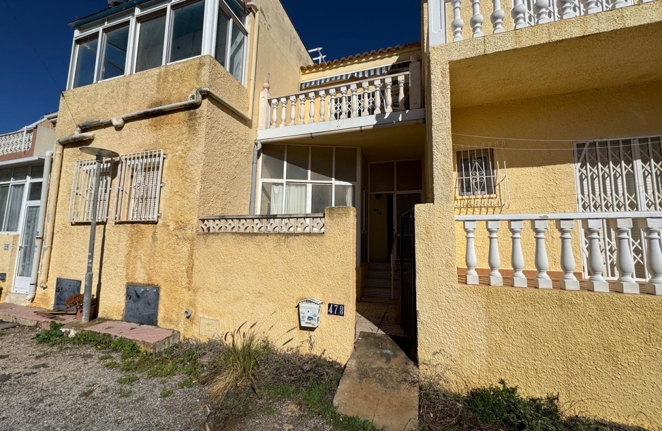 Resale - Terraced house - La Marina