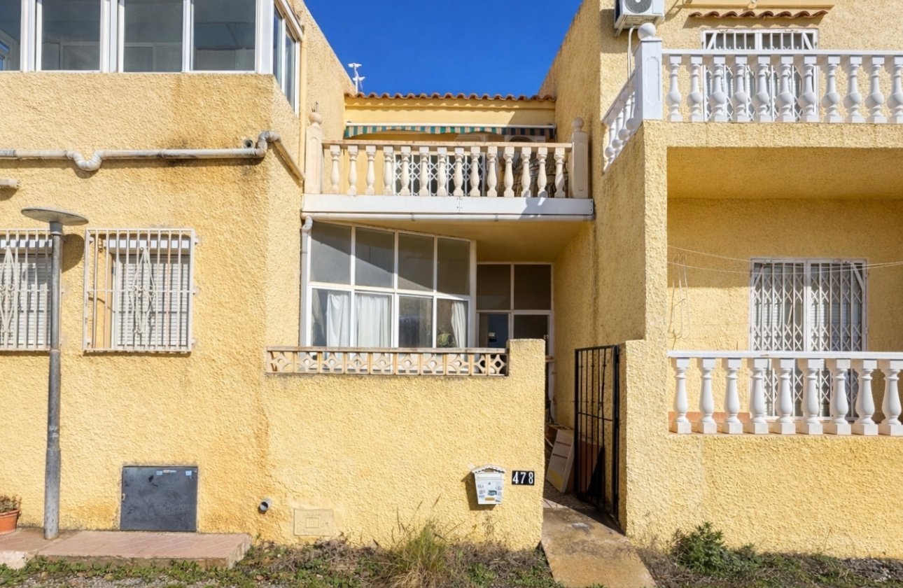 Resale - Terraced house - La Marina