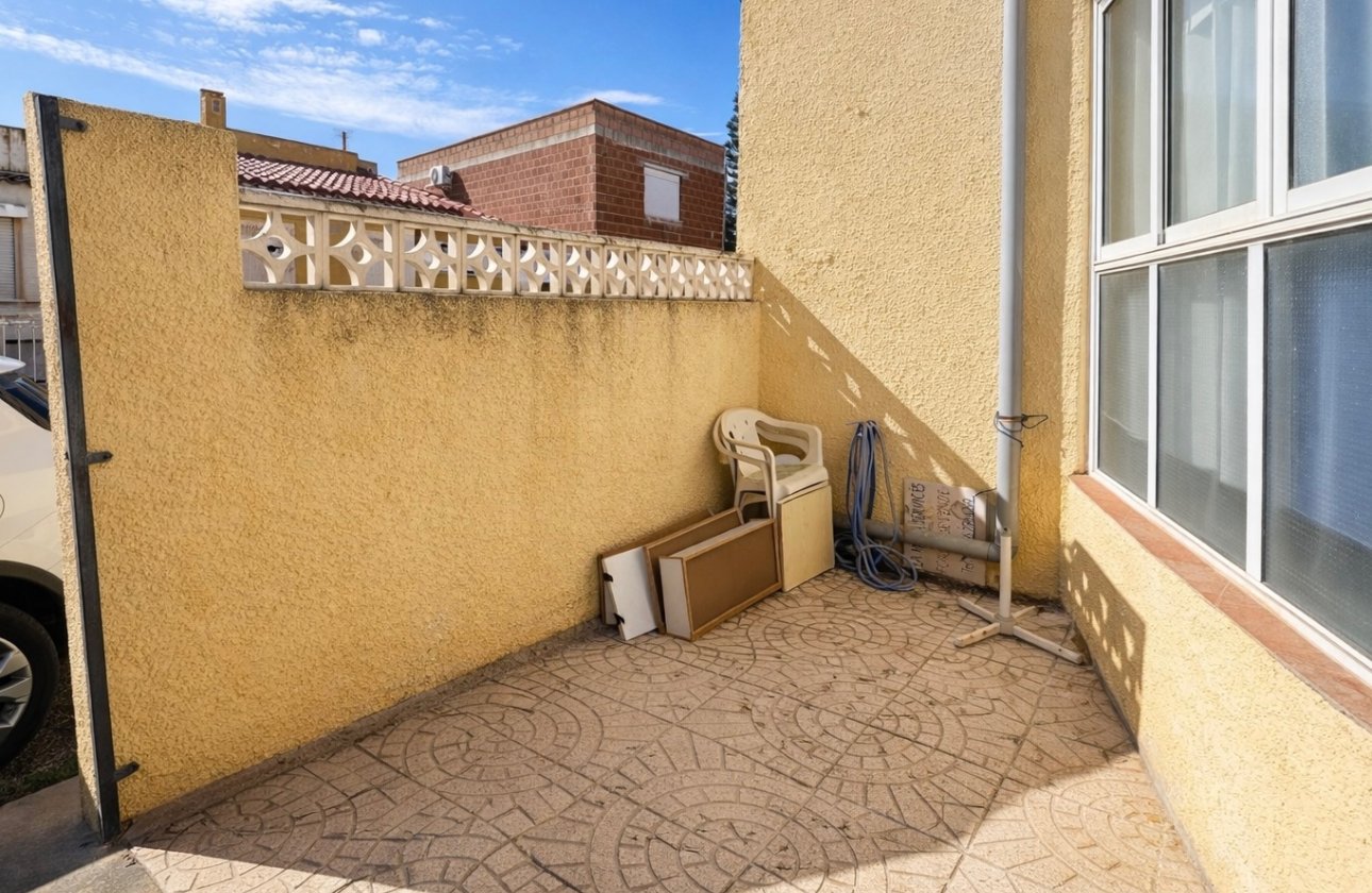Resale - Terraced house - La Marina