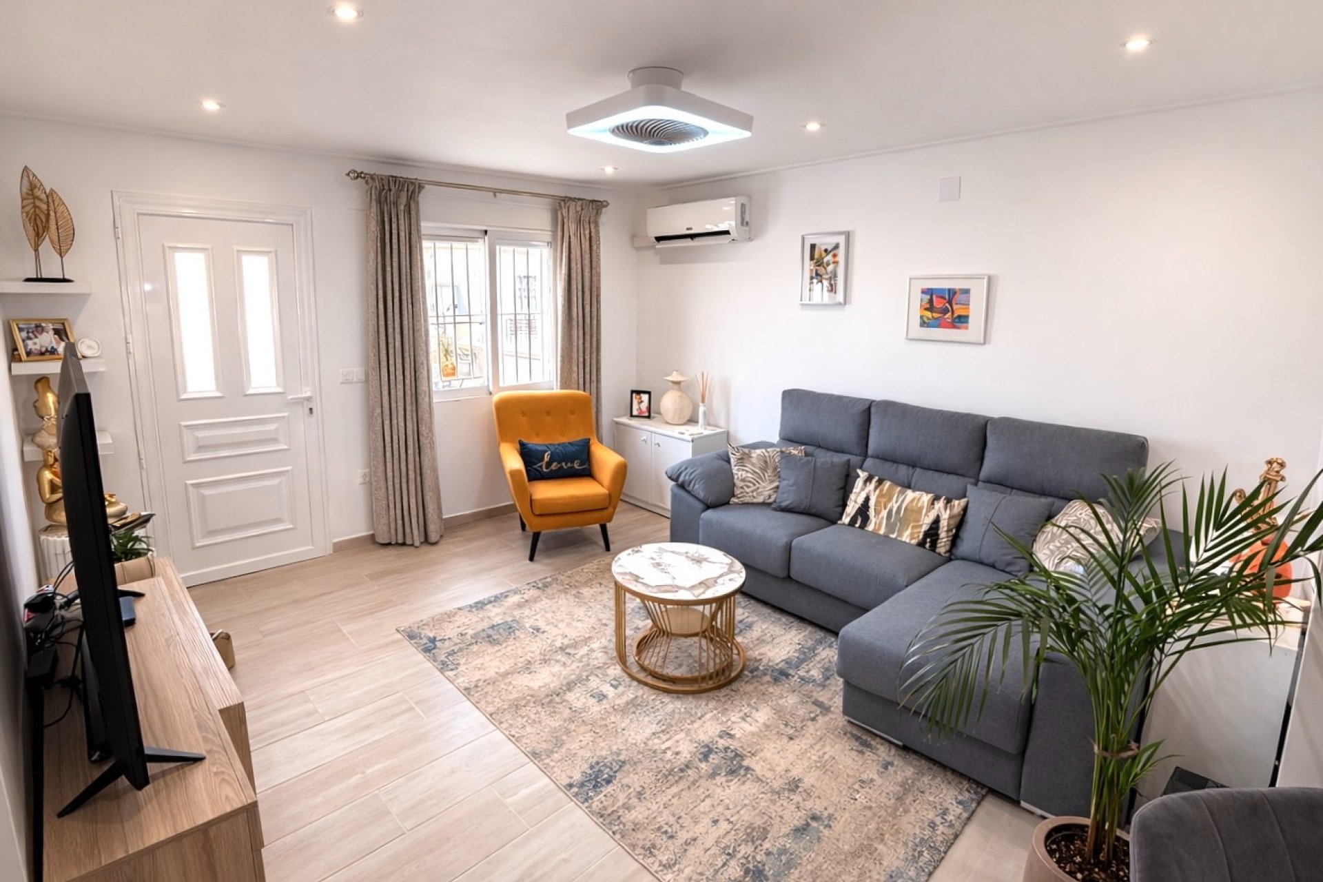 Resale - Terraced house - La Marina