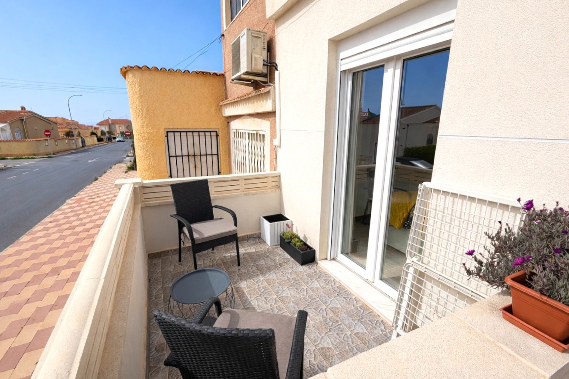 Resale - Terraced house - La Marina