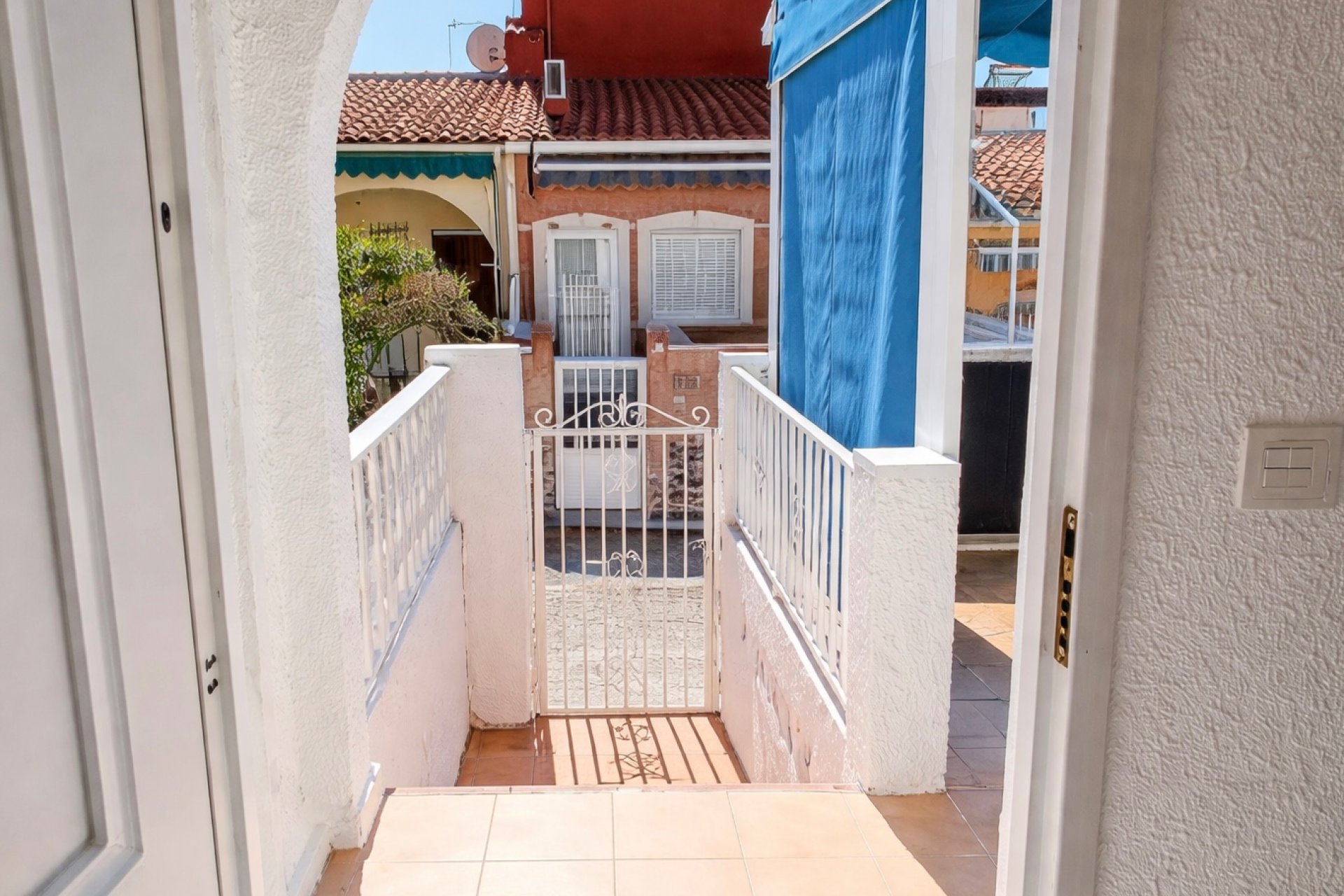 Resale - Terraced house - La Marina