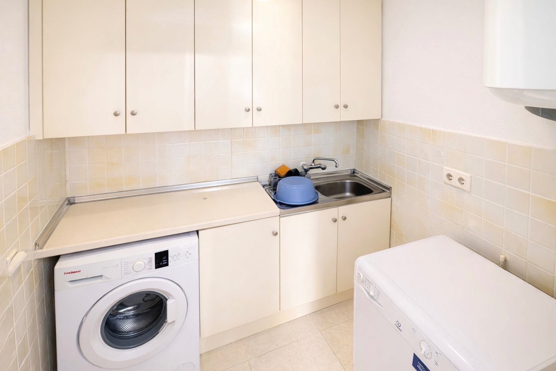 Resale - Terraced house - La Marina