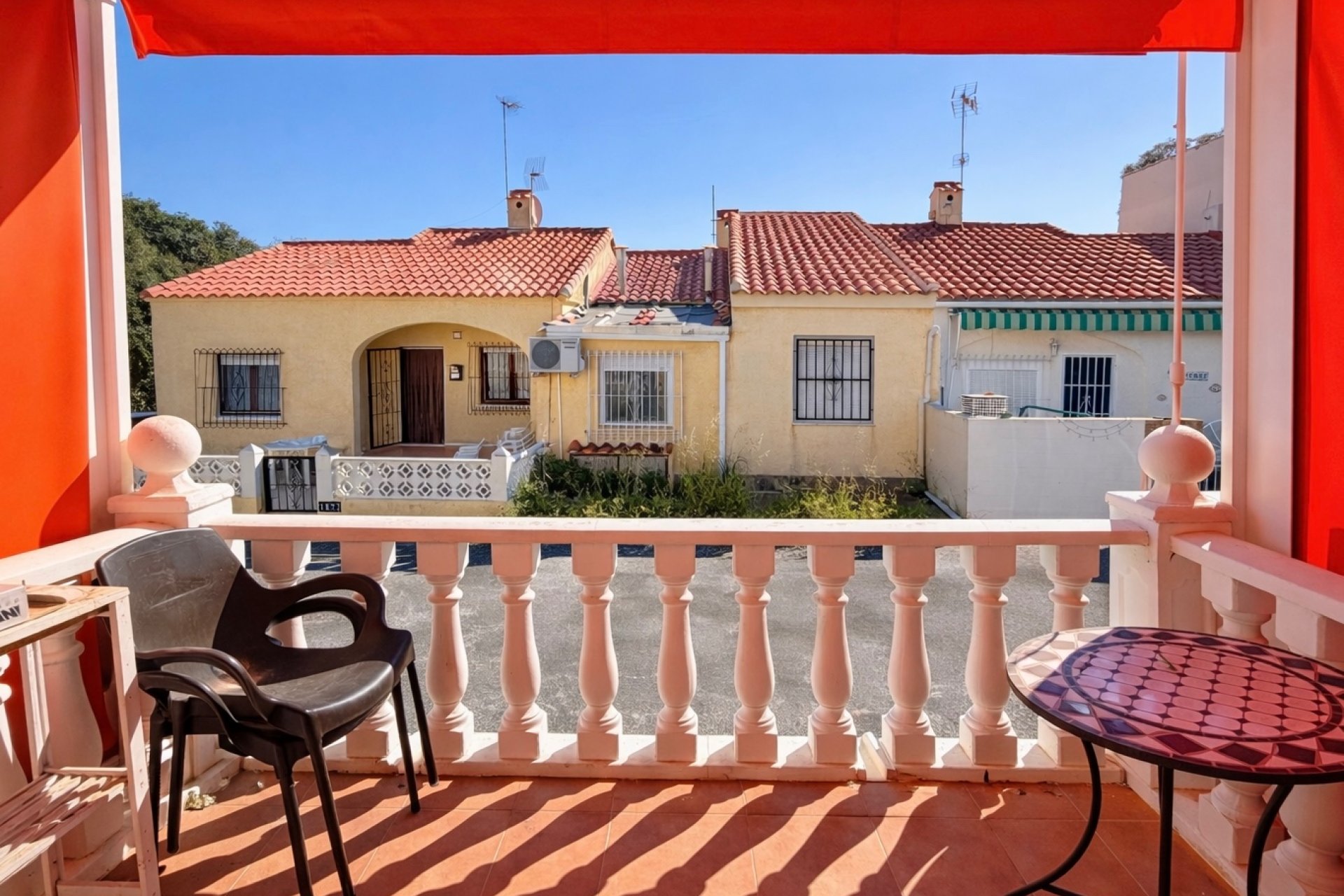 Resale - Terraced house - La Marina