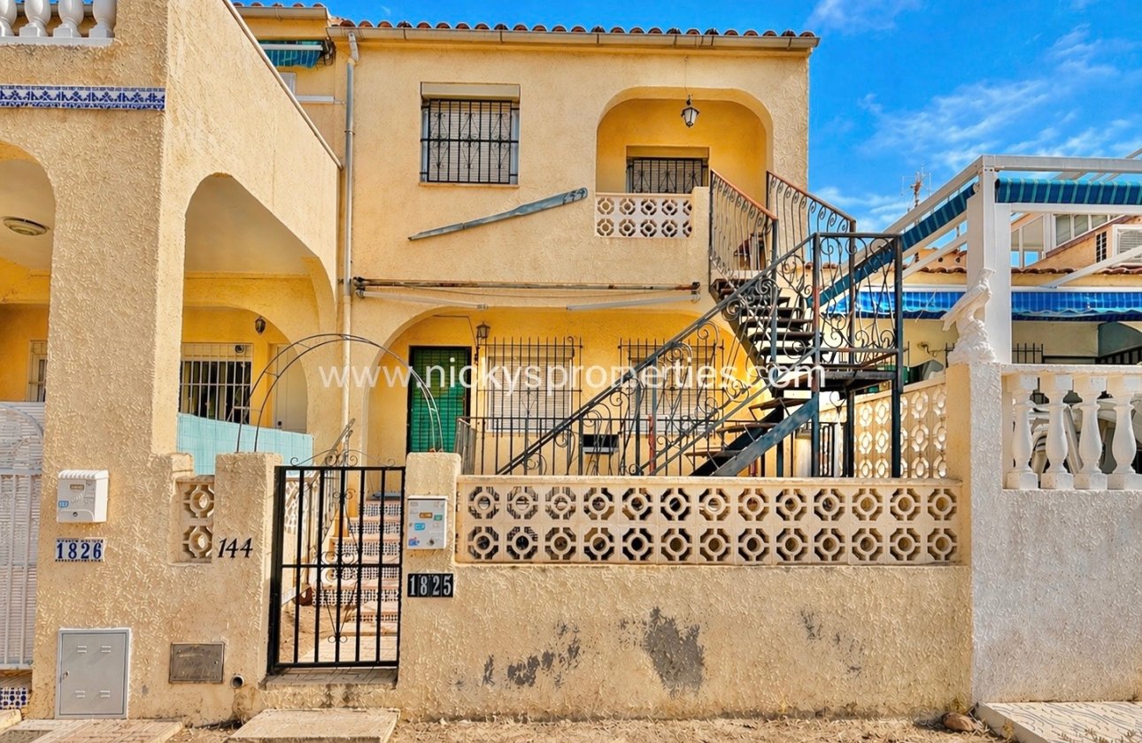 Resale - Terraced house - La Marina