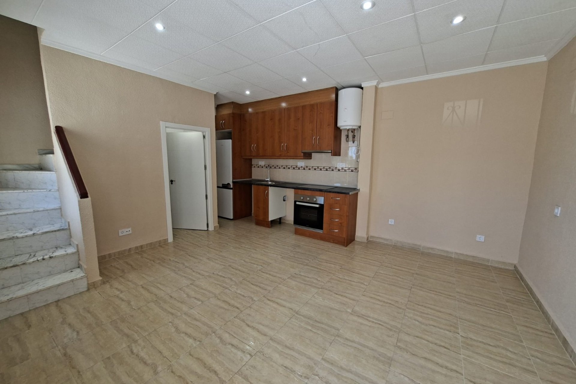 Resale - Terraced house - La Marina