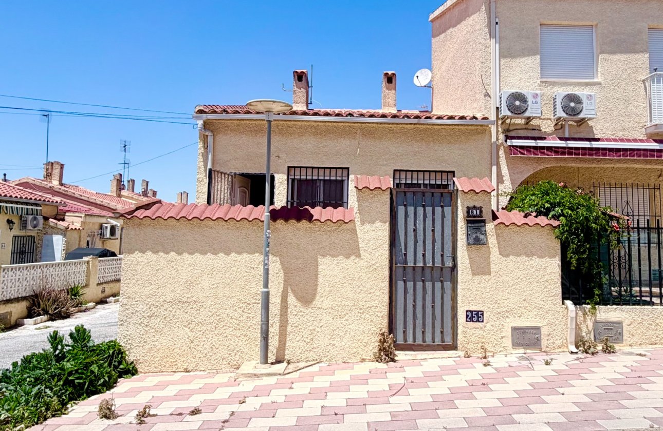 Resale - Terraced house - La Marina