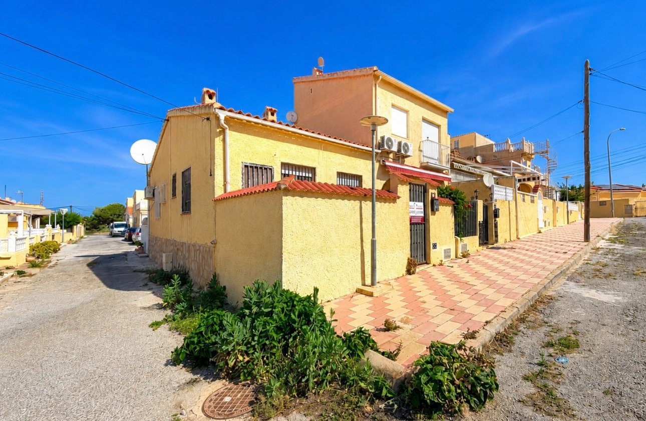 Resale - Terraced house - La Marina