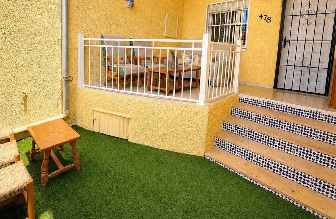 Resale - Terraced house - La Marina