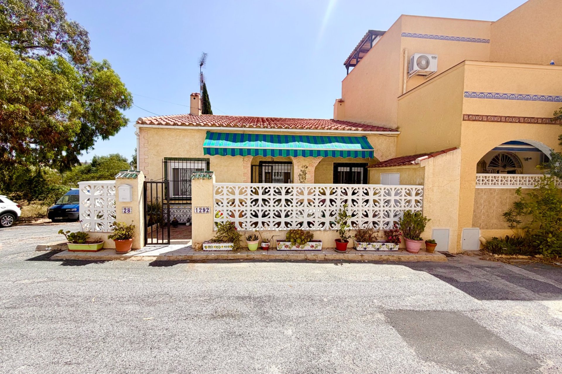 Resale - Terraced house - La Marina
