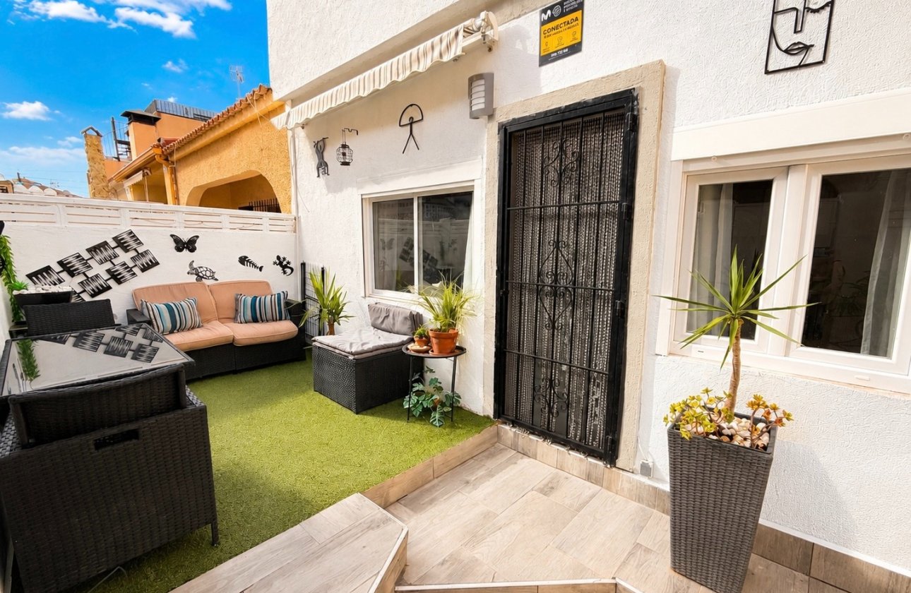 Resale - Terraced house - La Marina