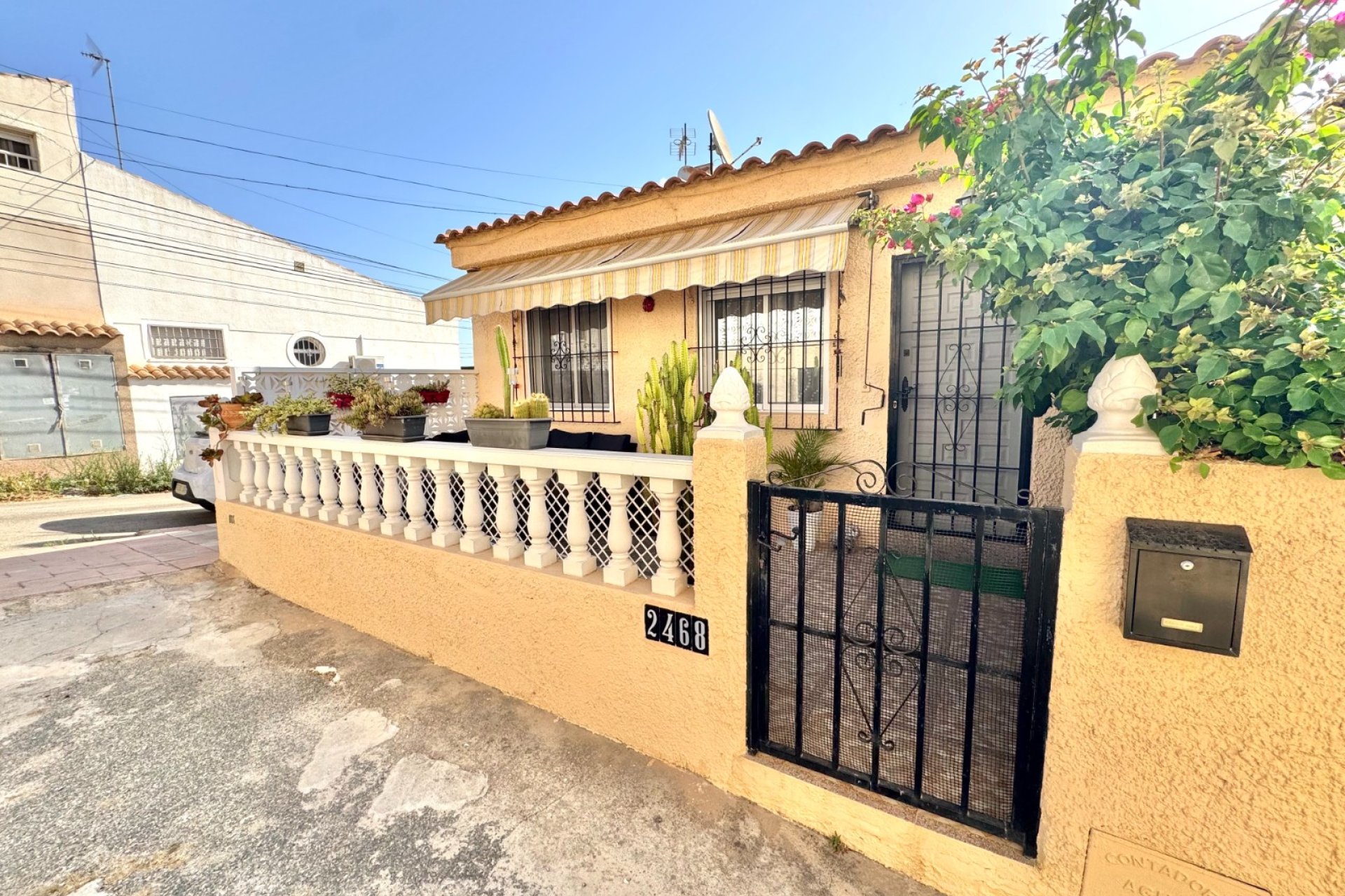 Reventa - Casa adosada - La Marina