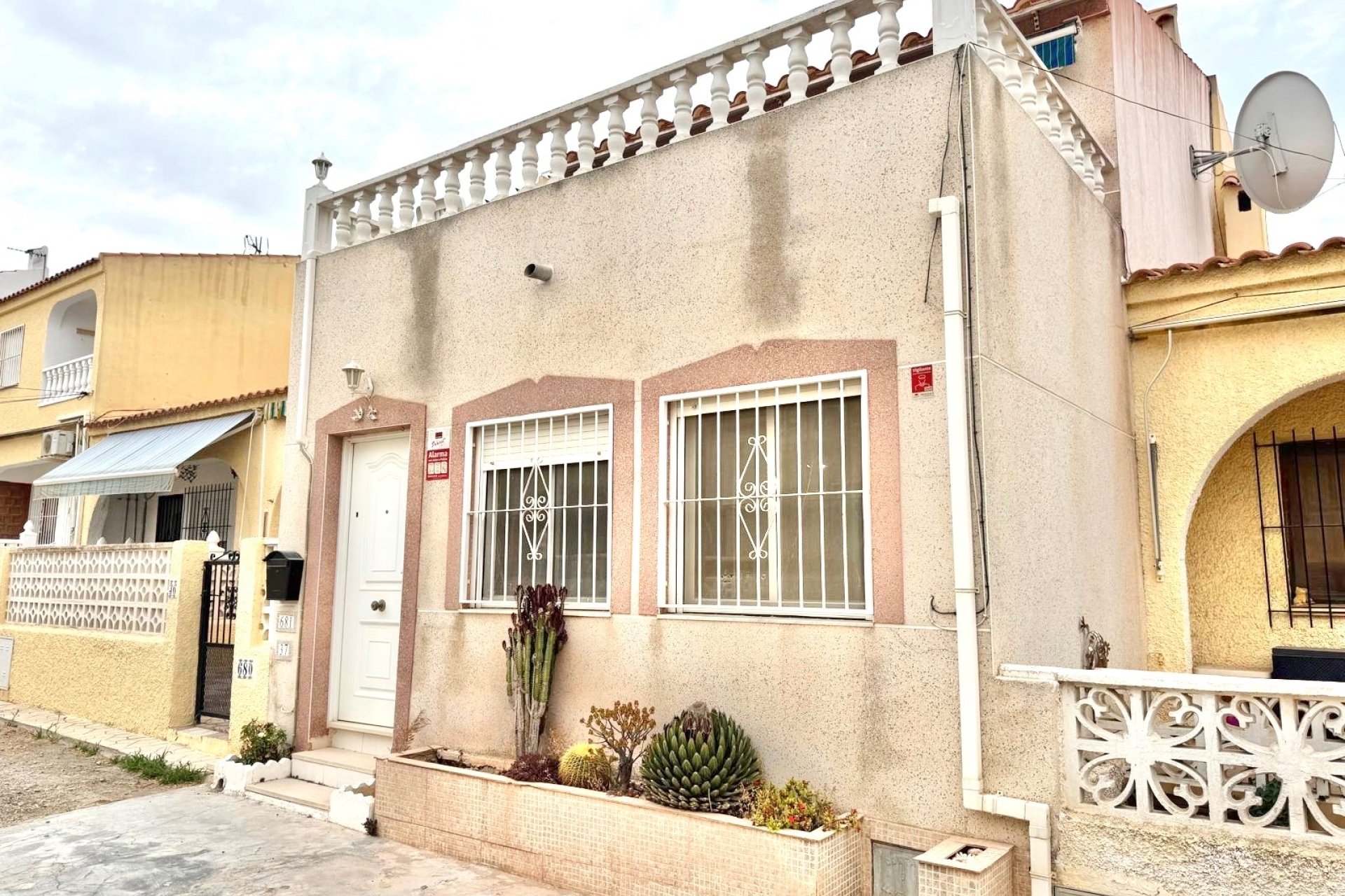 Reventa - Casa adosada - La Marina