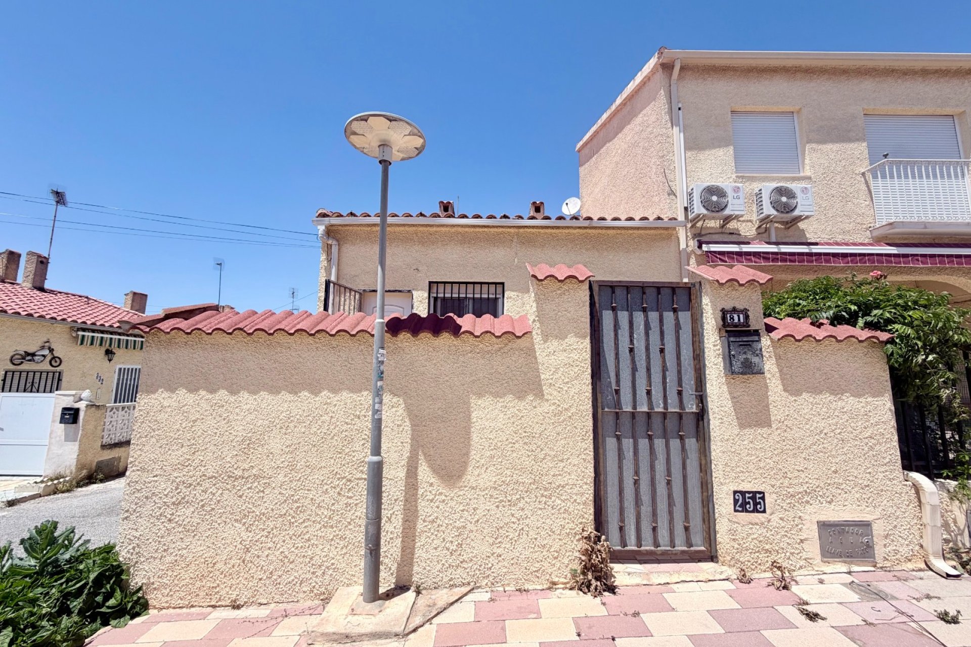 Reventa - Casa adosada - La Marina