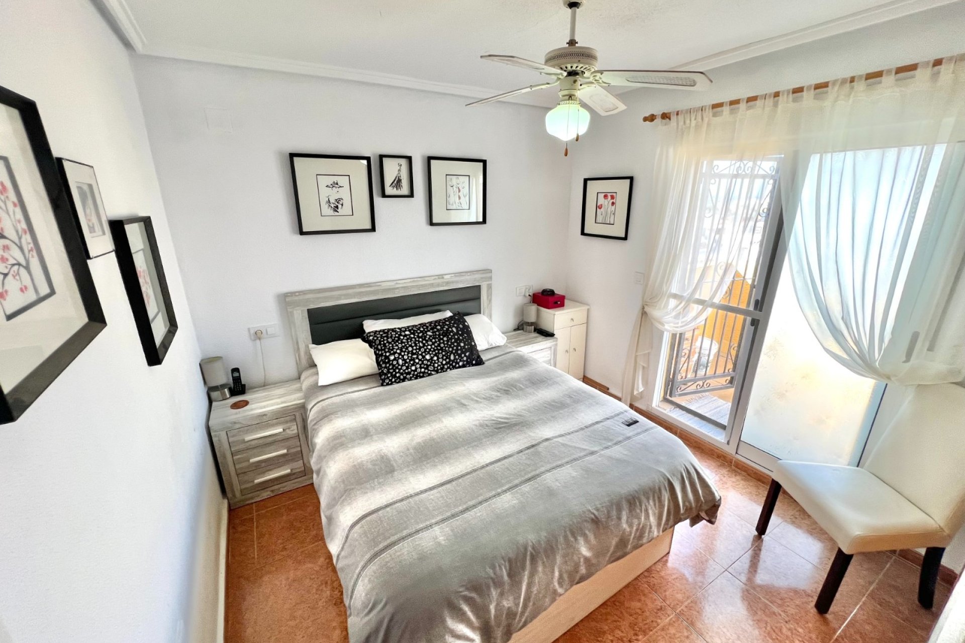 Reventa - Casa cuádruple - La Marina