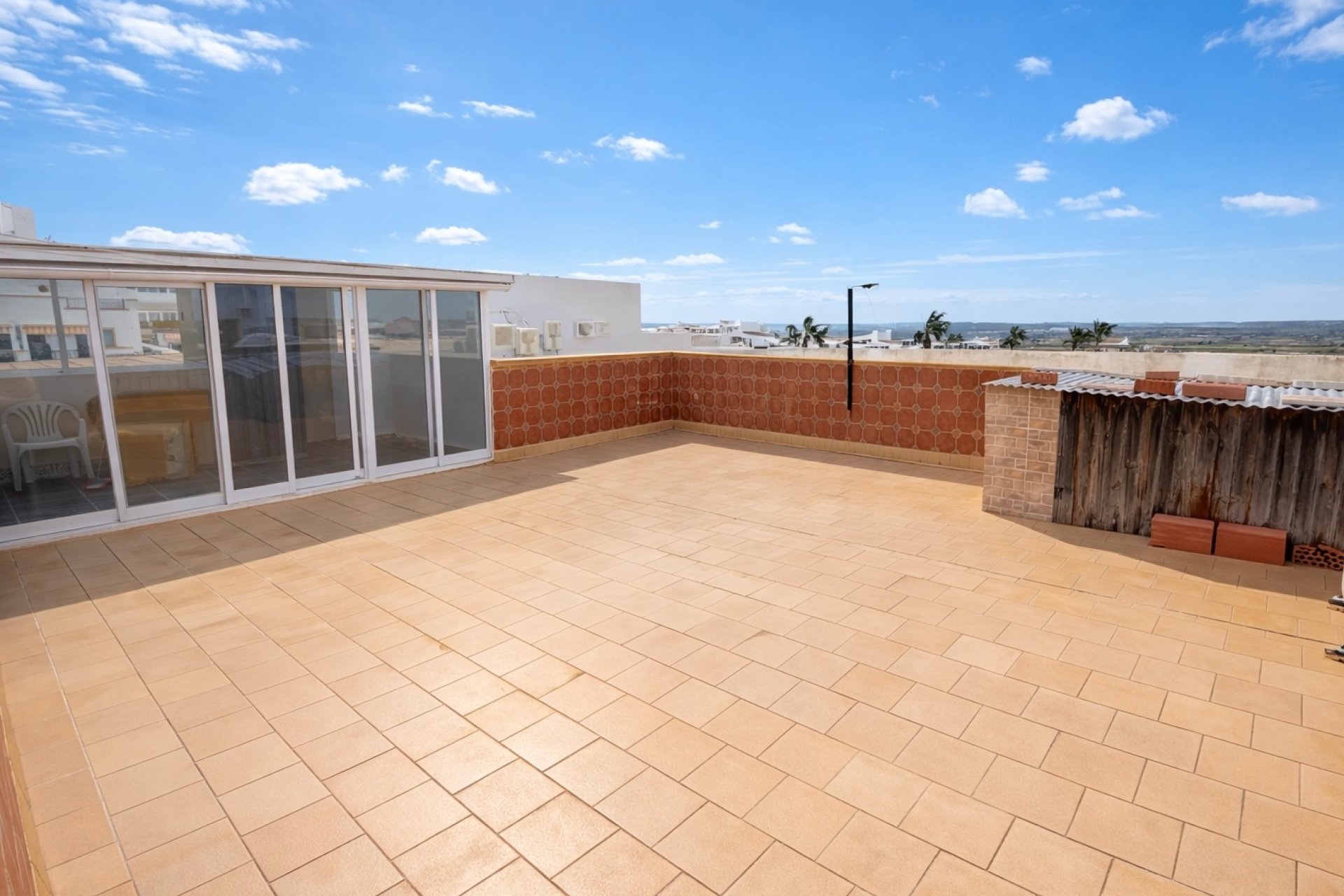 Reventa - Casa cuádruple - La Marina