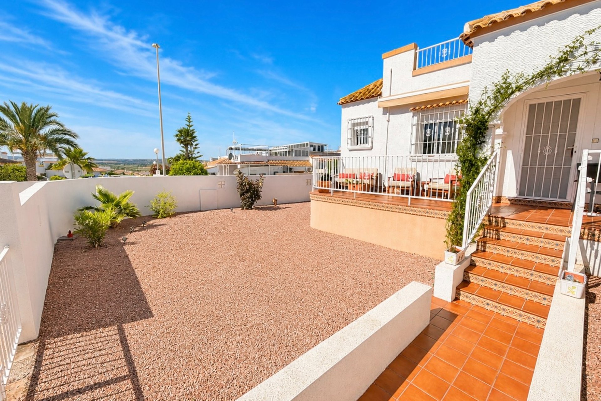 Reventa - Casa cuádruple - La Marina