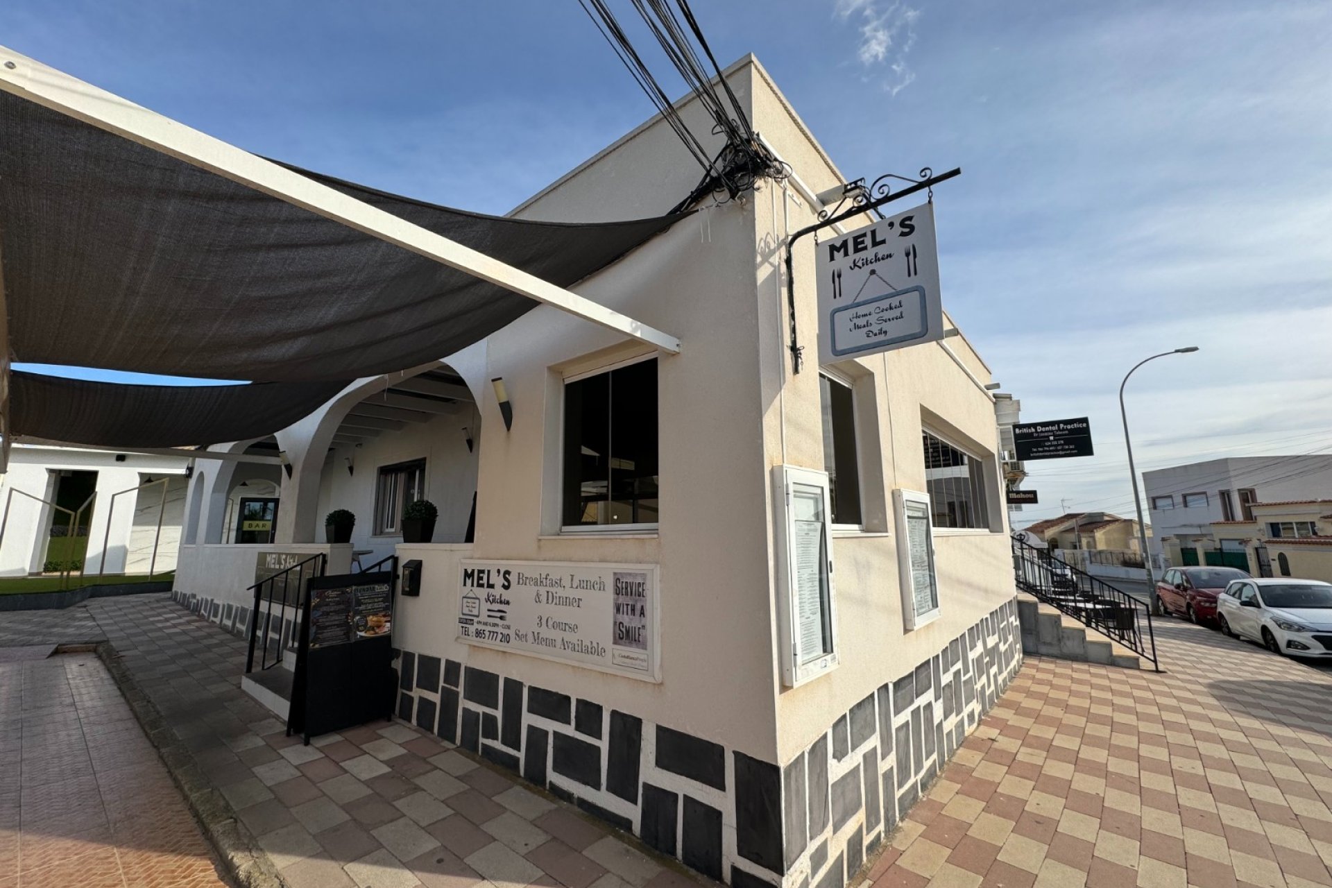 Reventa - commercial property - La Marina