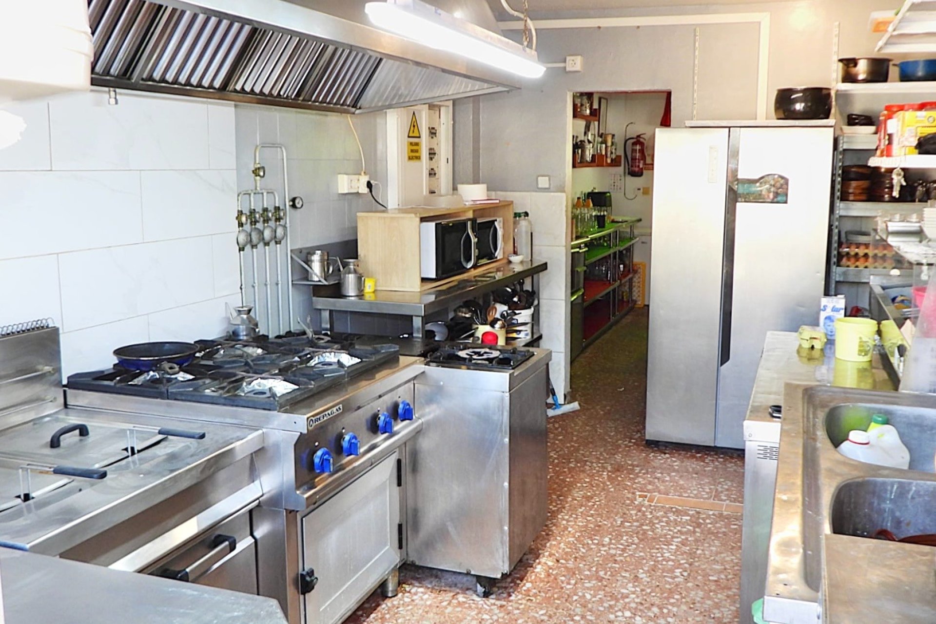 Reventa - commercial property - La Marina