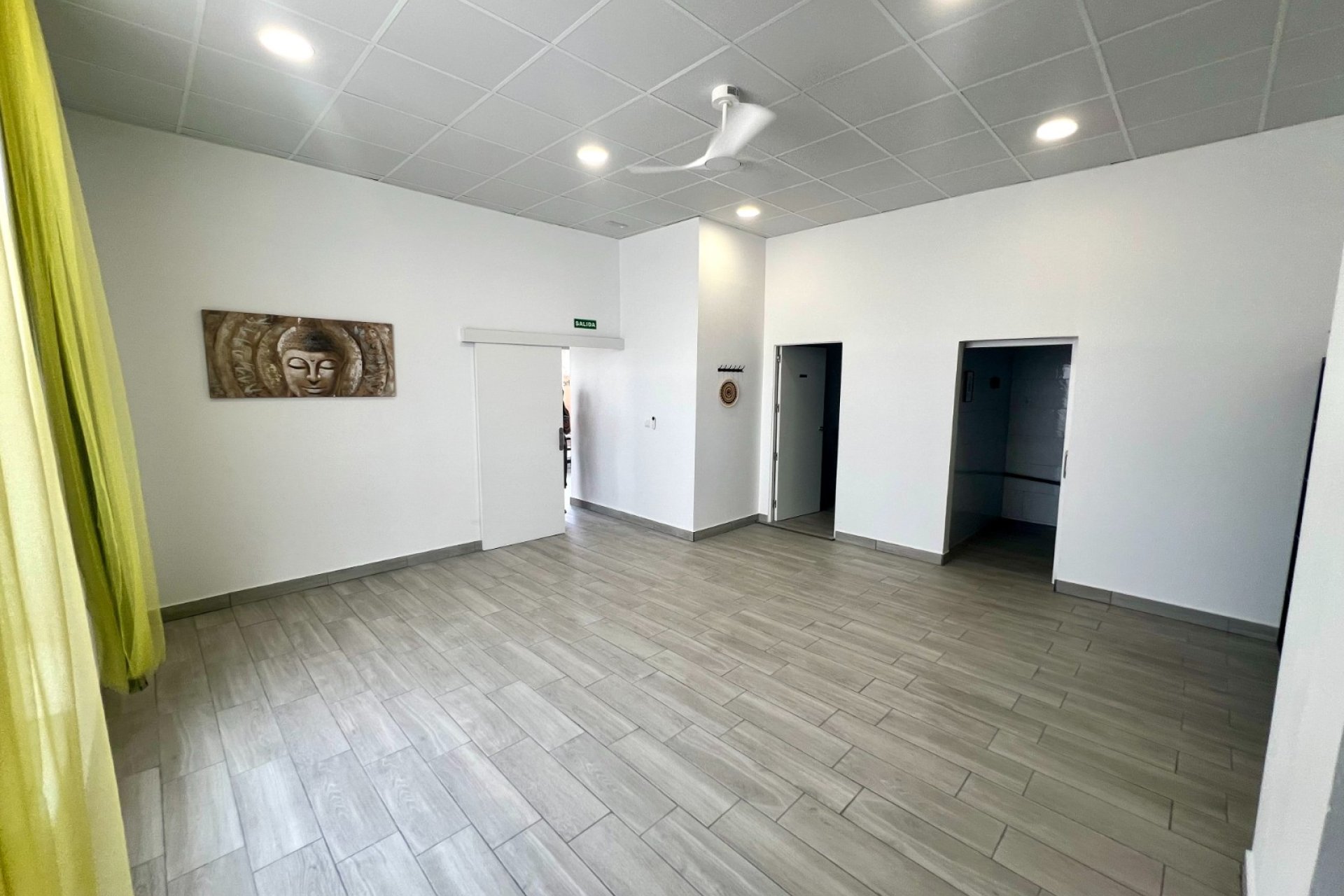 Reventa - commercial property - San Fulgencio