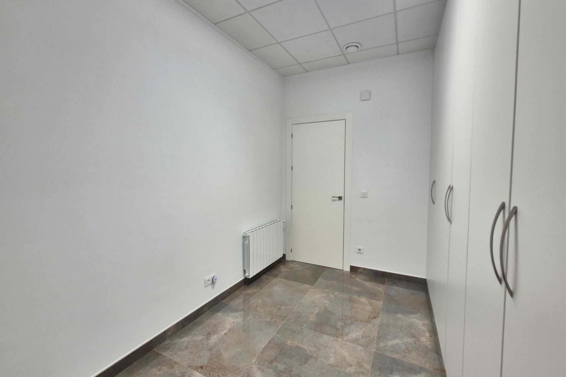 Reventa - Villa independiente - La Escuera - La Marina