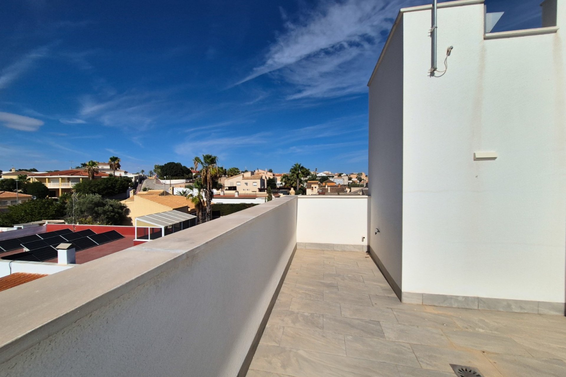 Reventa - Villa independiente - La Escuera - La Marina