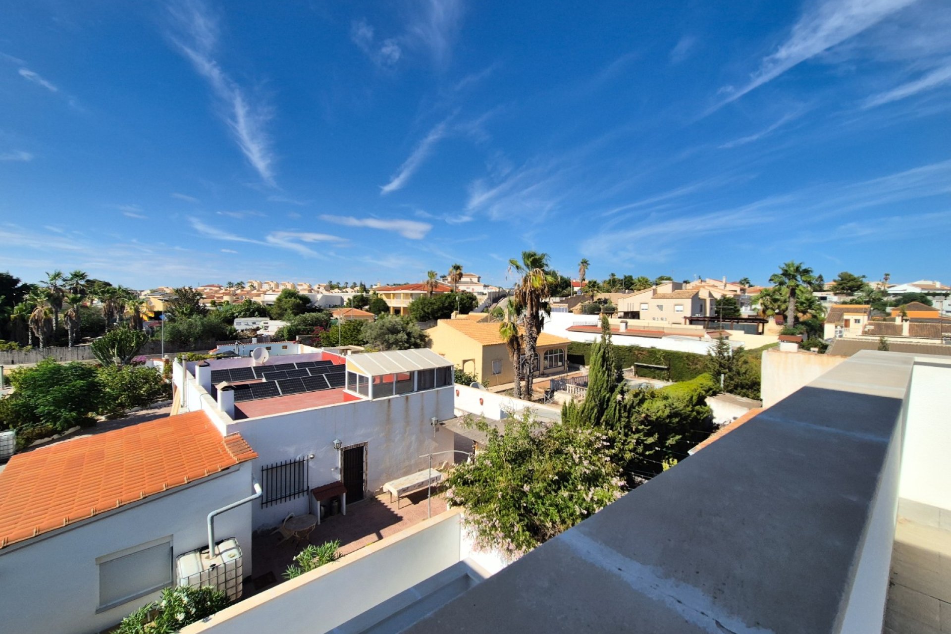 Reventa - Villa independiente - La Escuera - La Marina