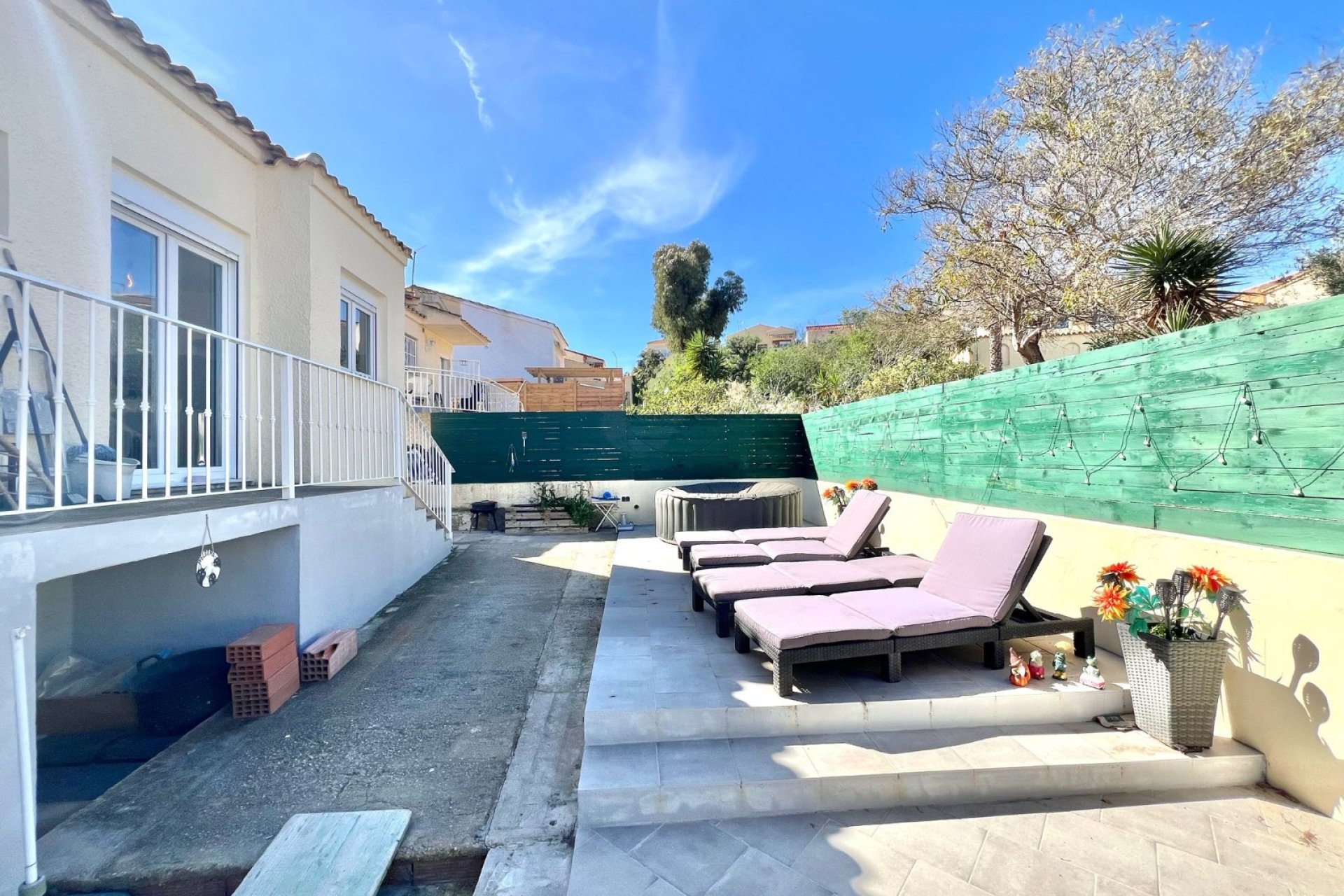 Reventa - Villa independiente - La Marina