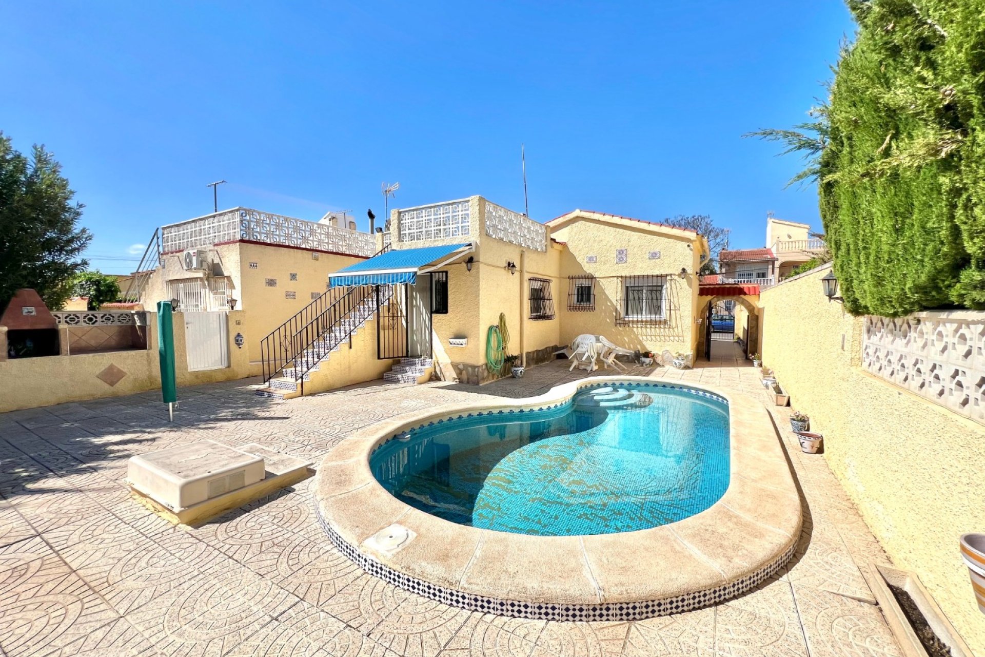 Reventa - Villa independiente - La Marina