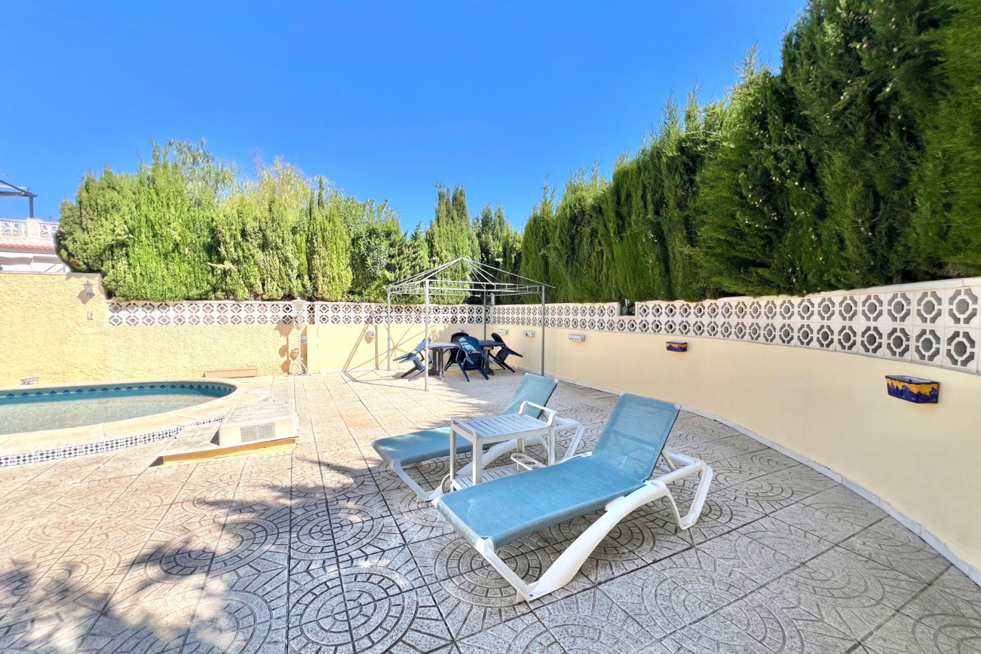 Reventa - Villa independiente - La Marina