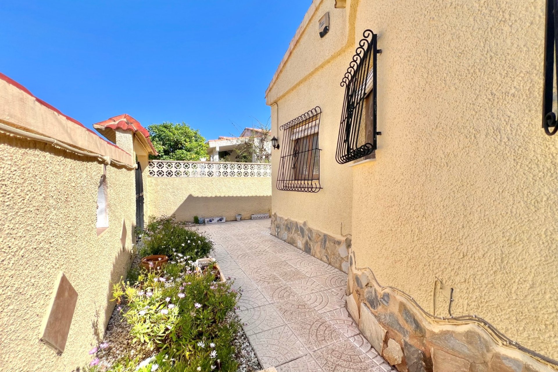 Reventa - Villa independiente - La Marina