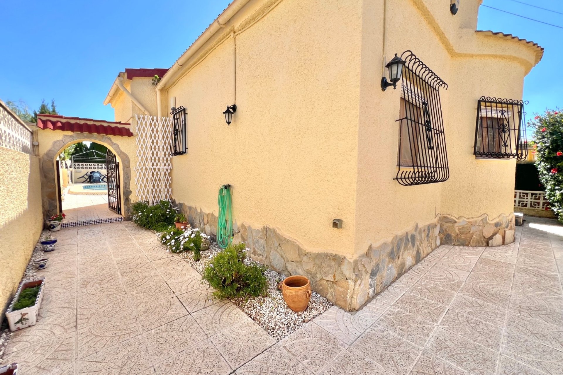 Reventa - Villa independiente - La Marina