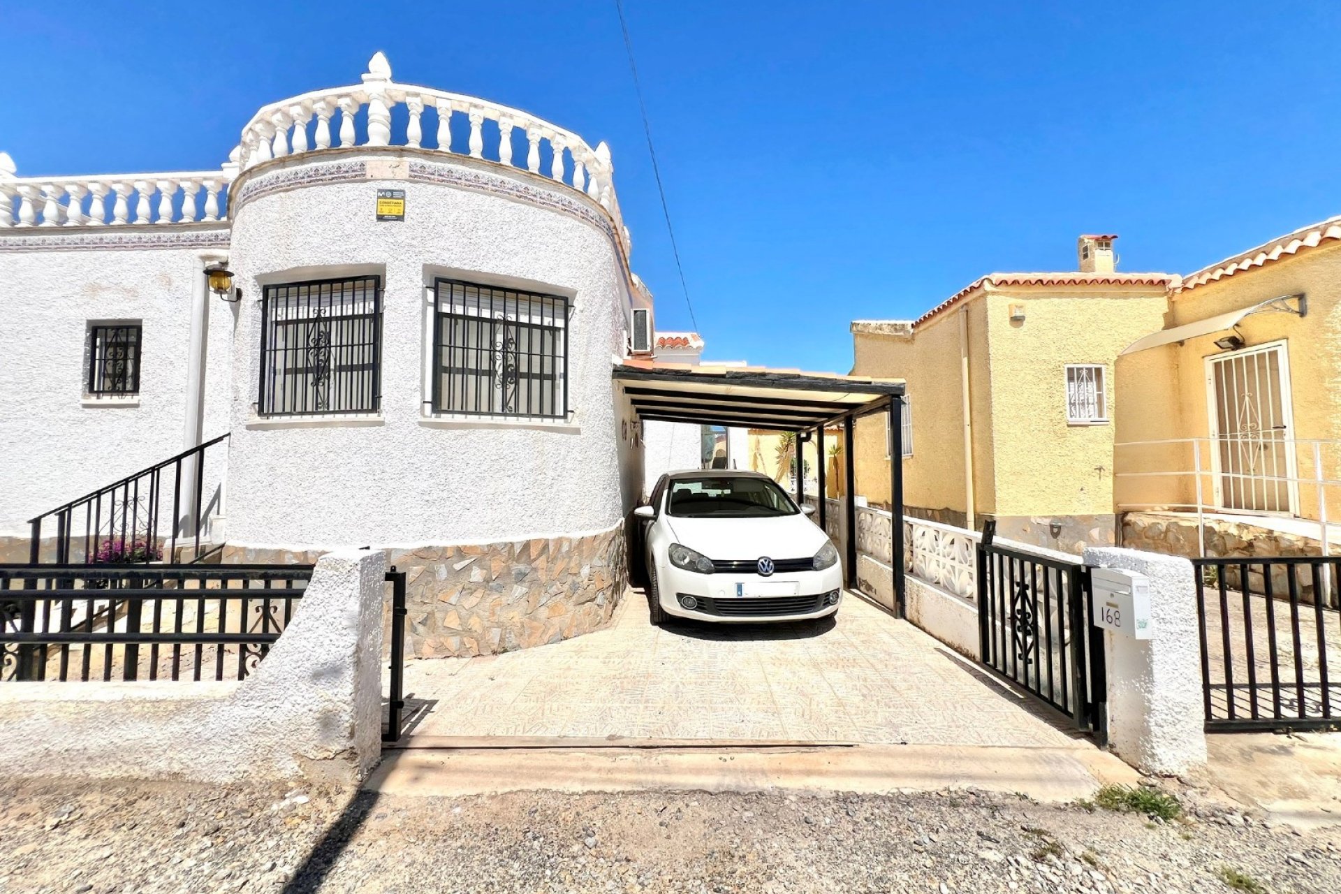 Reventa - Villa independiente - La Marina