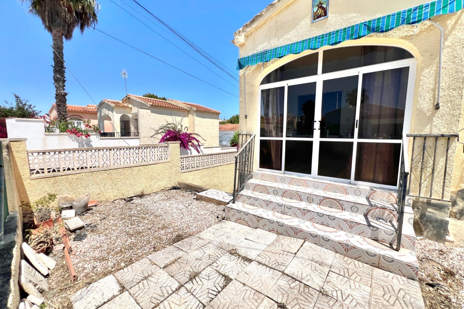 Reventa - Villa independiente - La Marina