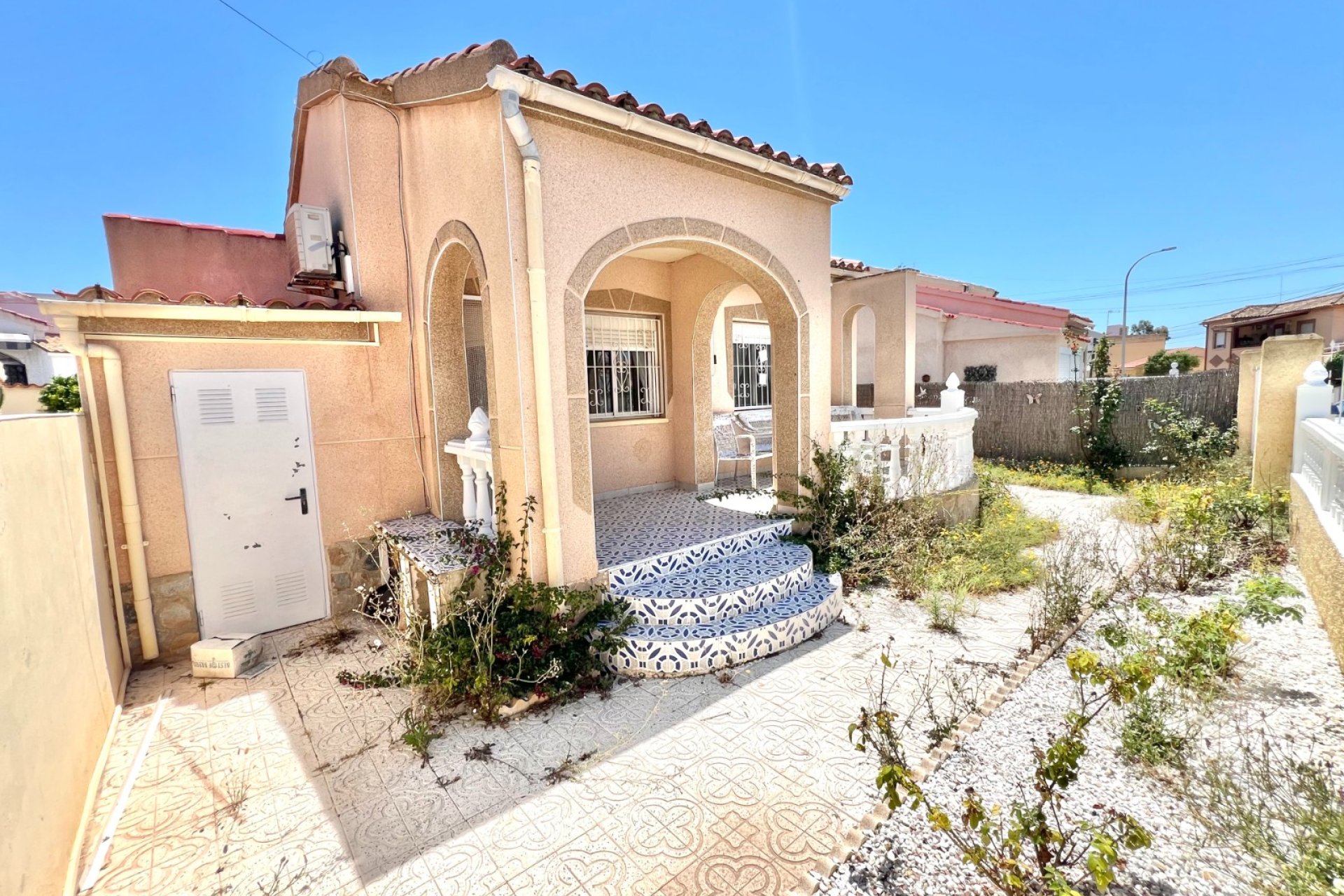 Reventa - Villa independiente - La Marina