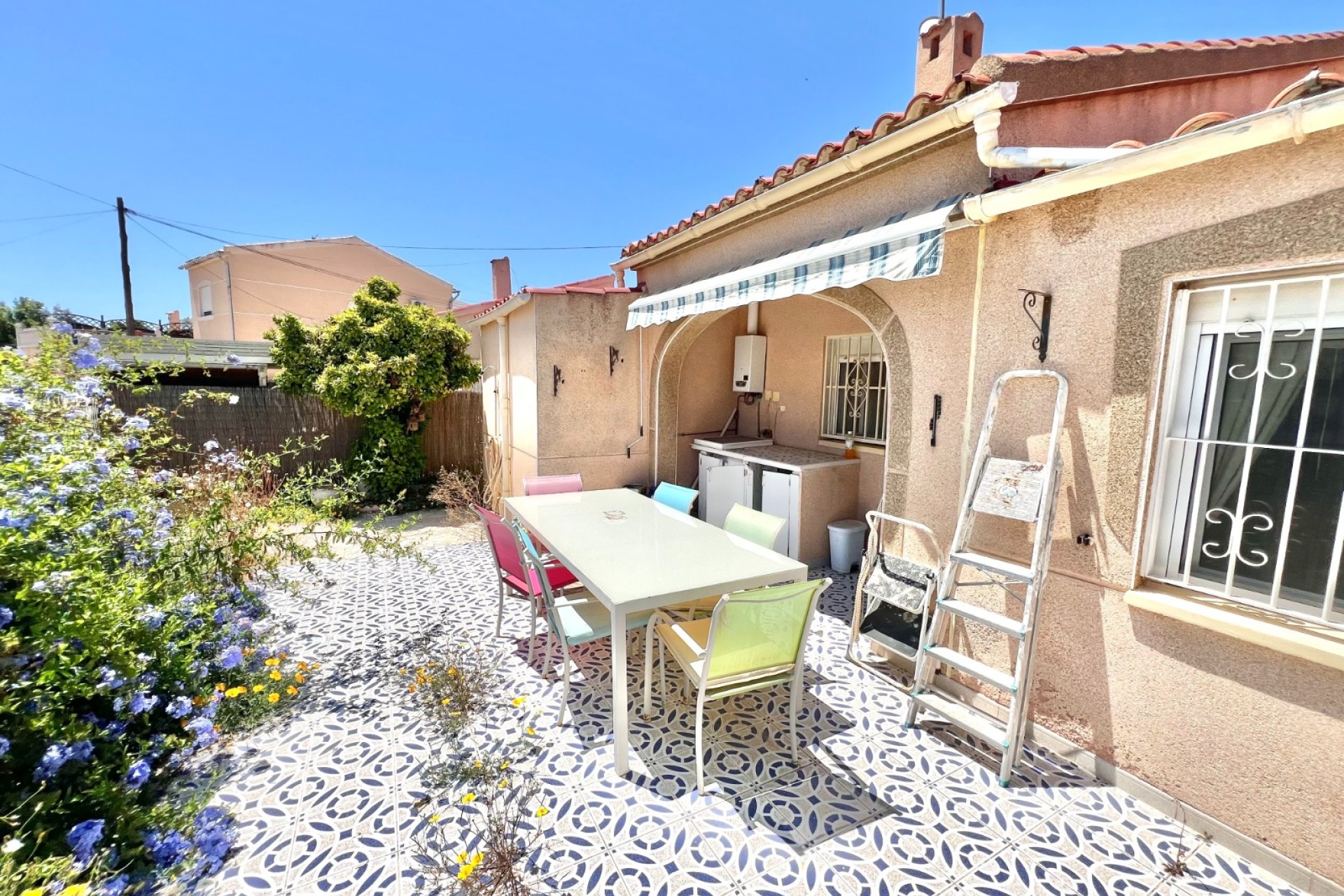 Reventa - Villa independiente - La Marina
