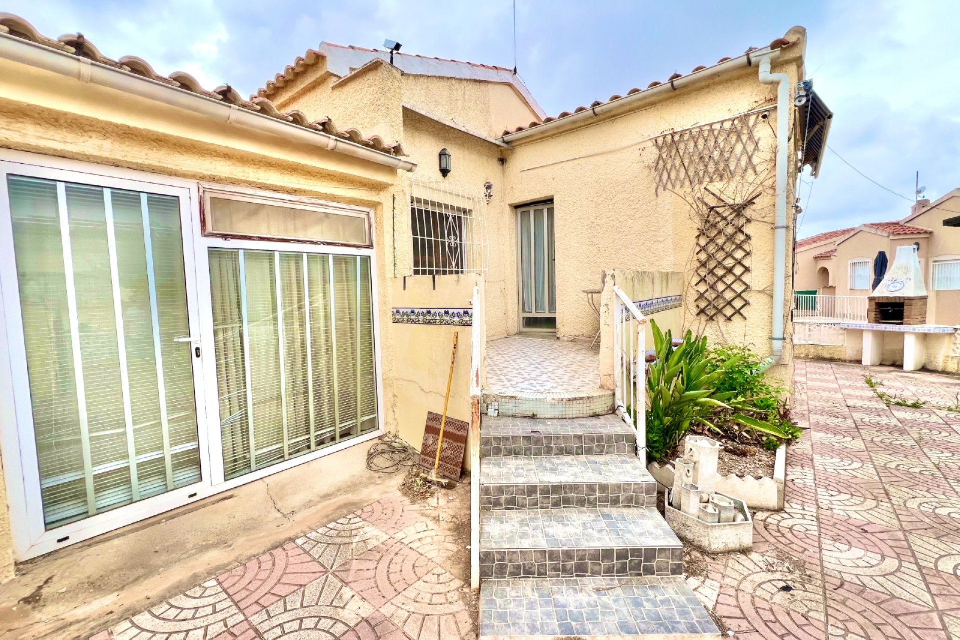Reventa - Villa independiente - La Marina